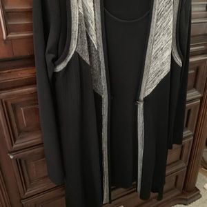 Vest and long sleeve shirt black and grey